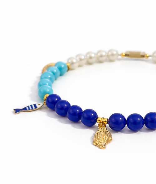 Collier de perles, Aqua